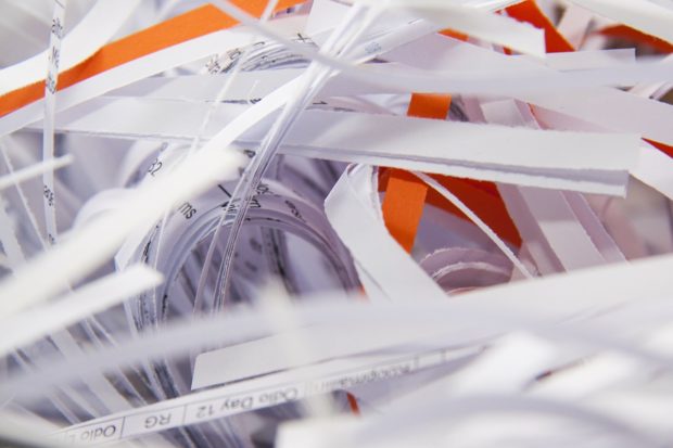 shredder-When to shred financial documents